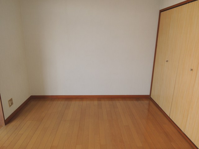 グリーンハイツ田代105号