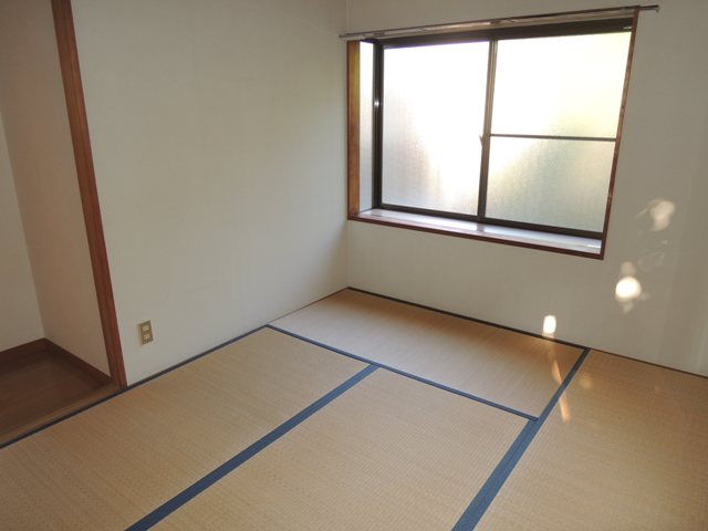 グリーンハイツ田代104号